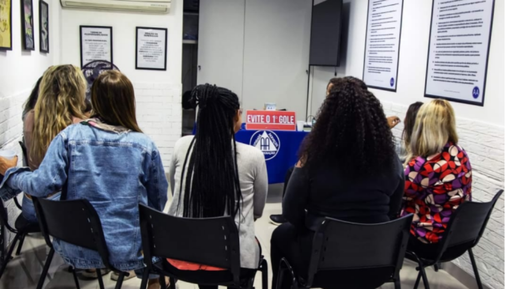 Reuniões de A.A. para mulheres crescem 44,7%