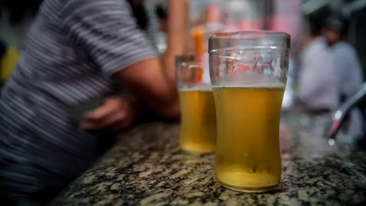Beber custa R$ 18,8 bilhões ao ano e mata 12 por hora