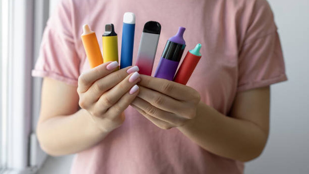 Indústria camufla vape para atrair jovens